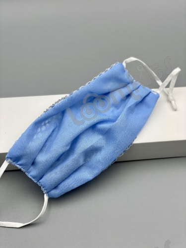 Маска защитная тканевая женская со стразами и кристаллами, голубая фото 3